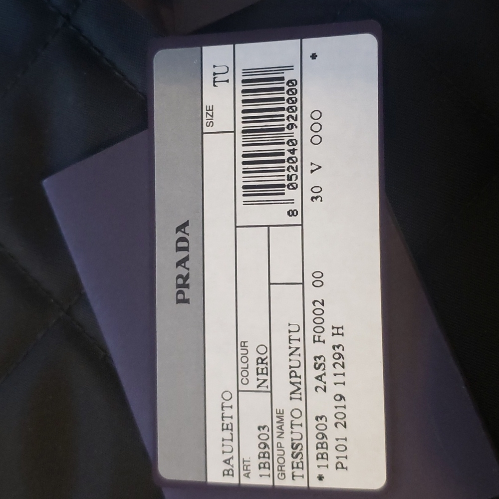 Prada - Picture 6 of 6